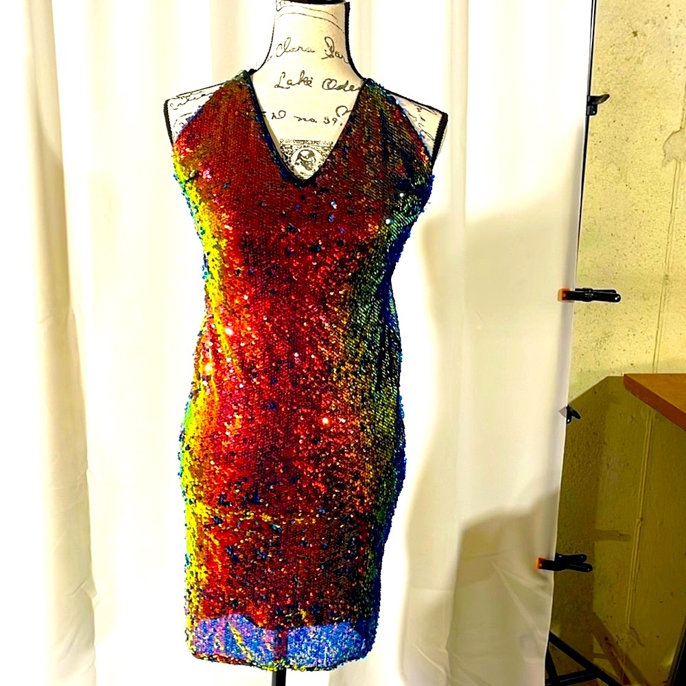 WOW COUTURE Seuinned Dress! Large